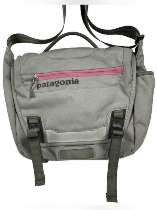 Patagonia Handbags - Patagonia Gray Canvas Messenger Bag with Pink Zip